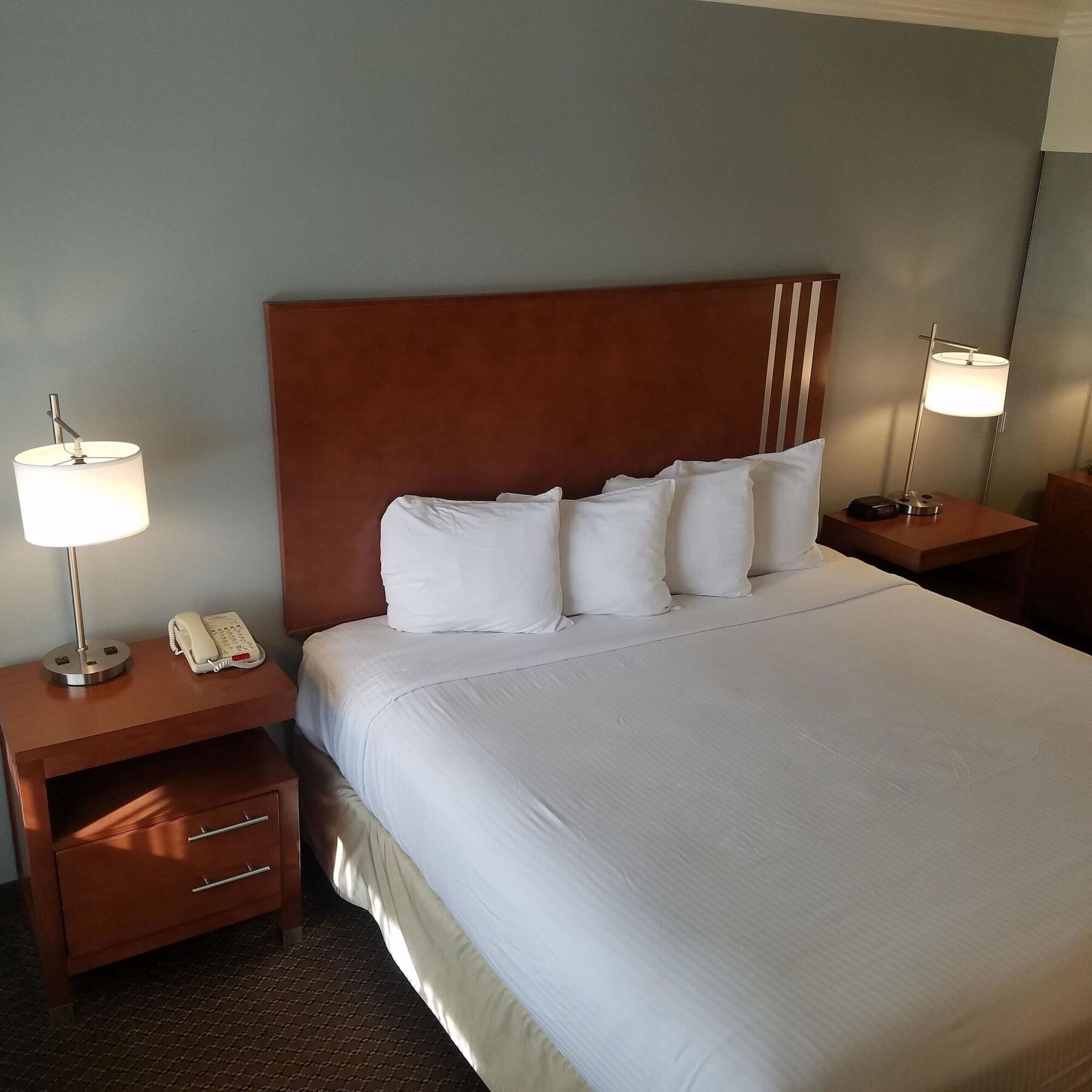 Surestay Hotel By Best Western Холлистер Экстерьер фото